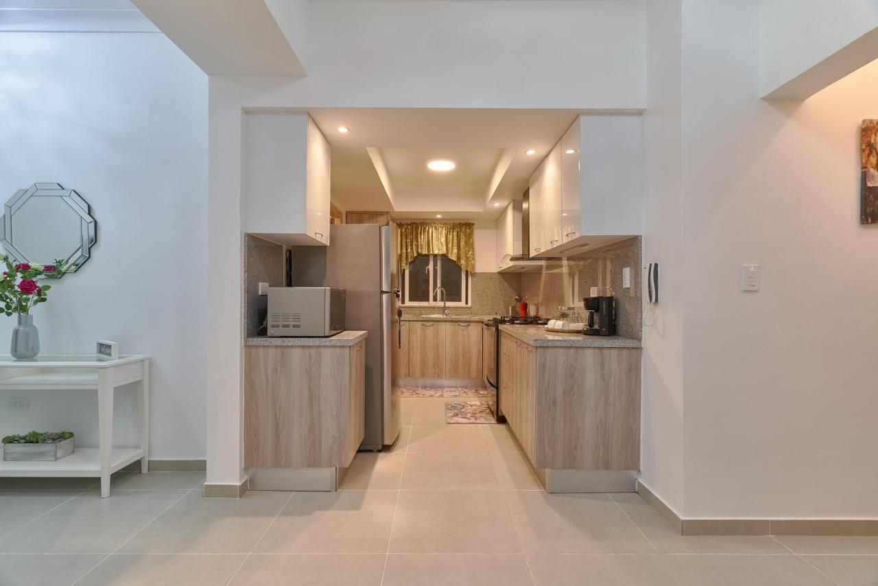 Dom. Rep. Exclusive 2 Bed Apt. Evaristo Morales Santo Domingo Ngoại thất bức ảnh