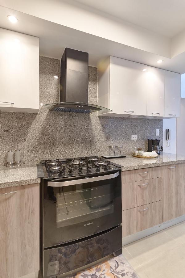 Dom. Rep. Exclusive 2 Bed Apt. Evaristo Morales Santo Domingo Ngoại thất bức ảnh